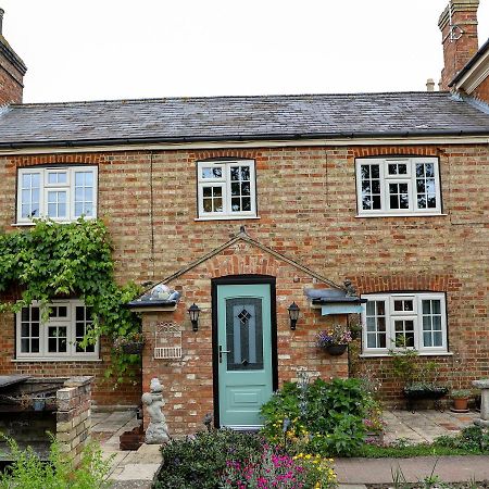 Woodleys CottageWoburn Sands エクステリア 写真